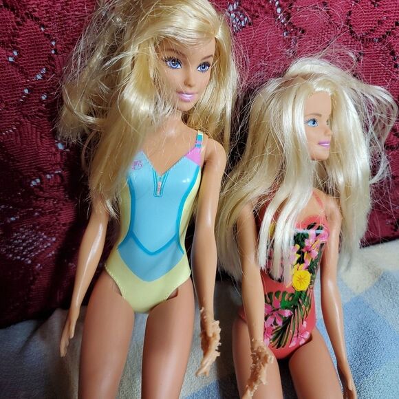 Barbie Swimsuit Beach Doll Mattel Lot, Set of 2 Bathing Suit Barbies (Damaged) - Picture 7 of 9